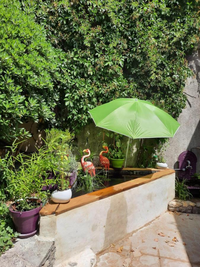 Louminai Bed and Breakfast Donzère Eksteriør billede