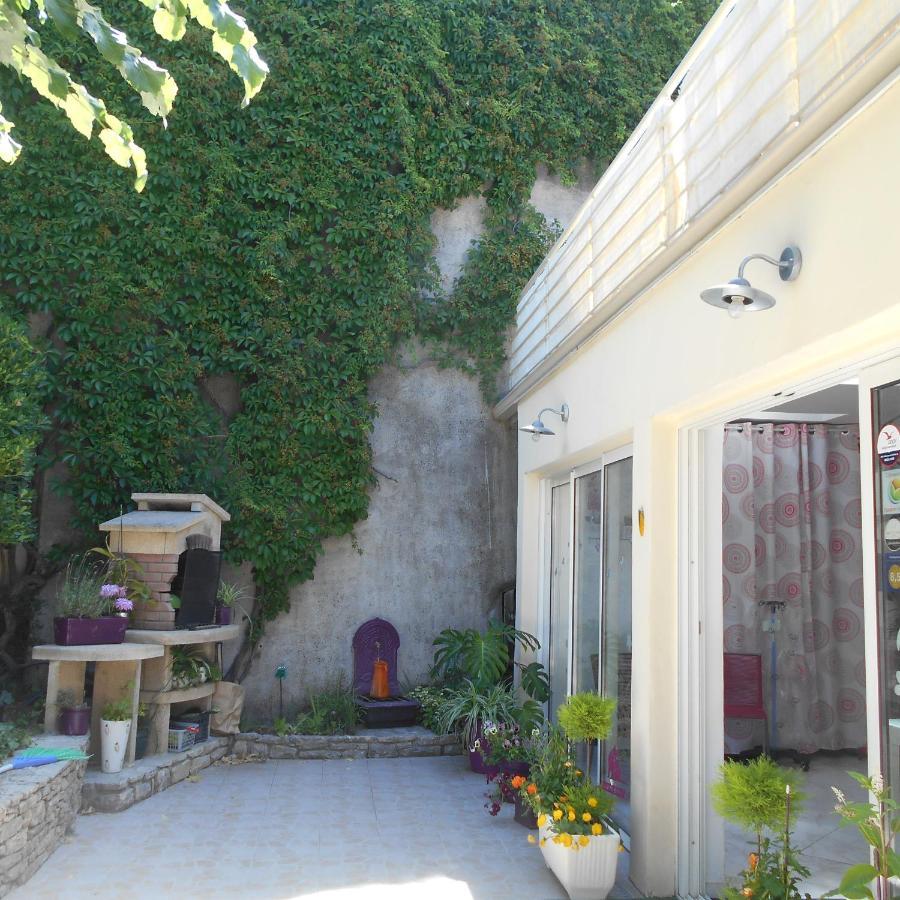 Louminai Bed and Breakfast Donzère Eksteriør billede