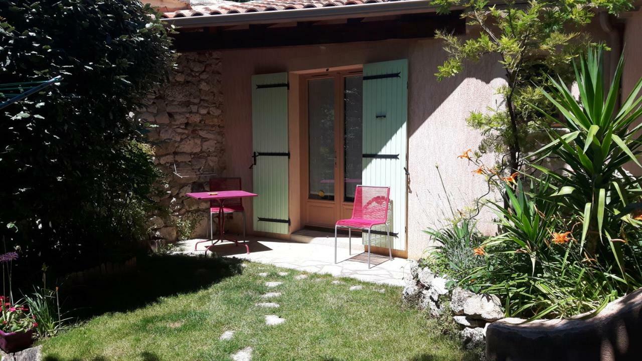Louminai Bed and Breakfast Donzère Eksteriør billede